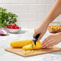 Нож для кукурузы OXO Good Grips