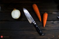 Кухонный нож сантоку Yaxell Ran
