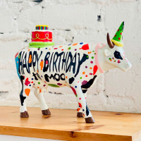 Коллекционная статуэтка Cow Parade корова Happy Birthday, Size L, 30×9×20 см Коллекционная статуэтка Cow Parade корова Happy Birthday, Size L, 30×9×20 см