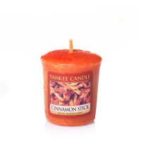 Ароматическая свеча Yankee Candle Коричная палочка 