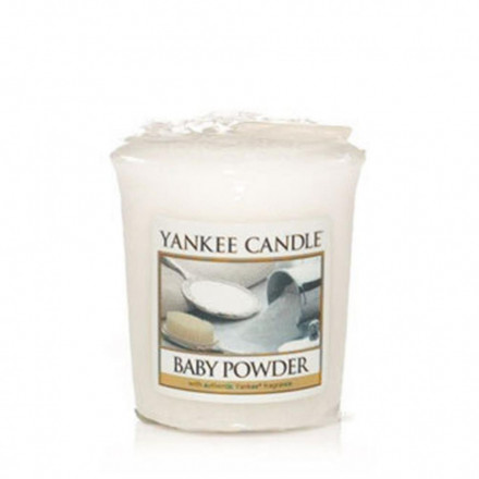 Ароматическая свеча Yankee Candle Присыпка для малышей 